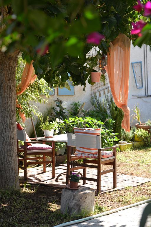 House With Big Garden Villa Corinth Exterior foto